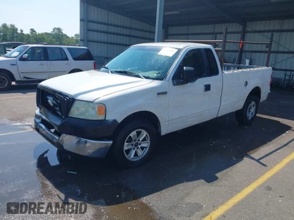 ✅ 2008 Ford F-150 XL • VIN: 1FTRF12W68KD45630 • Lot: 42544831. Listed on IAAI with 371,879 mi. Free auction sales archive from the USA and detailed vehicle history report at DreamBid. Image 2.