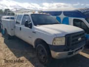 ✅ 2006 Ford F-350 • VIN: 1FDWW37P76EC43017 • Лот: 65625445. Опубликован ранее на Copart с пробегом 237 895 миль. Бесплатный доступ к архиву аукционных продаж из США и подробный отчёт об истории автомобиля на DreamBid. Изображение 4.