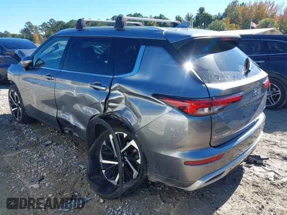 ✅ 2022 Mitsubishi Outlander SEL • VIN: JA4J3VA84NZ054251 • Lot: 43606853. Listed on IAAI with 40,882 mi. Free auction sales archive from the USA and detailed vehicle history report at DreamBid. Image 3.