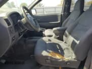 ✅ 2005 Chevrolet Colorado 1SE LS Z71 • VIN: 1GCDS136358174431 • Лот: 82034205. Опубликован ранее на Copart с пробегом 170 626 миль. Бесплатный доступ к архиву аукционных продаж из США и подробный отчёт об истории автомобиля на DreamBid. Изображение 7.