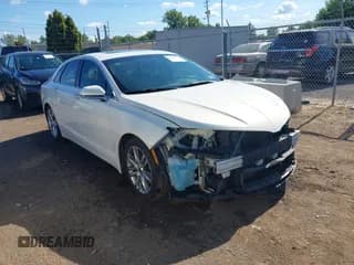 ✅ 2013 Lincoln MKZ • VIN: 3LN6L2J9XDR810943 • Lot: 43049979. Wystawiony na IAAI z przebiegiem 157 783 mil. Bezpłatny archiwum sprzedaży aukcyjnych z USA i szczegółowy raport historii pojazdu na DreamBid. Zdjęcie 1.