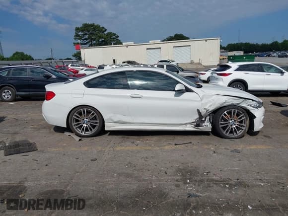 ✅ 2015 BMW 4 Series 428i • VIN: WBA3N3C55FK233907 • Лот: 42335053. Опубликован ранее на IAAI с пробегом 45 000 миль. Бесплатный доступ к архиву аукционных продаж из США и подробный отчёт об истории автомобиля на DreamBid. Изображение 12.