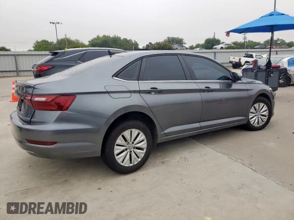 ✅ 2020 Volkswagen Jetta S • VIN: 3VWCB7BU3LM036067 • Lot: 70938205. Listed on Copart with 106,090 mi. Free auction sales archive from the USA and detailed vehicle history report at DreamBid. Image 3.