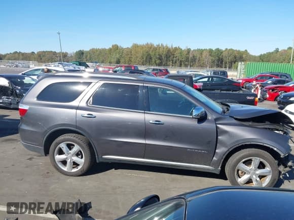 ✅ 2013 Dodge Durango Citadel • VIN: 1C4SDJET5DC699913 • Lot: 43514496. Wystawiony na IAAI z przebiegiem 142 121 mil. Bezpłatny archiwum sprzedaży aukcyjnych z USA i szczegółowy raport historii pojazdu na DreamBid. Zdjęcie 14.