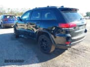 ✅ 2019 Jeep Grand Cherokee Altitude • VIN: 1C4RJFAG6KC786424 • Lot: 43420353. Wystawiony na IAAI z przebiegiem 76 367 mil. Bezpłatny archiwum sprzedaży aukcyjnych z USA i szczegółowy raport historii pojazdu na DreamBid. Zdjęcie 3.