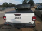 ✅ 2021 Jeep Gladiator High Altitude • VIN: 1C6HJTFG8ML551312 • Lot: 43138492. Wystawiony na IAAI z przebiegiem 66 835 mil. Bezpłatny archiwum sprzedaży aukcyjnych z USA i szczegółowy raport historii pojazdu na DreamBid. Zdjęcie 16.