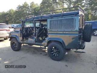 ✅ 1992 Land Rover Defender • VIN: SALLDHMF8HA905240 • Лот: 71372544. Опубликован ранее на Copart с пробегом 184 188 миль. Бесплатный доступ к архиву аукционных продаж из США и подробный отчёт об истории автомобиля на DreamBid. Изображение 2.
