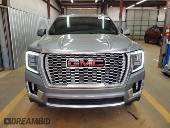 ✅ 2024 GMC Yukon XL Denali • VIN: 1GKS2JKL6RR390972 • Lot: 65573675. Listed on Copart with 4,469 mi. Free auction sales archive from the USA and detailed vehicle history report at DreamBid. Image 5.