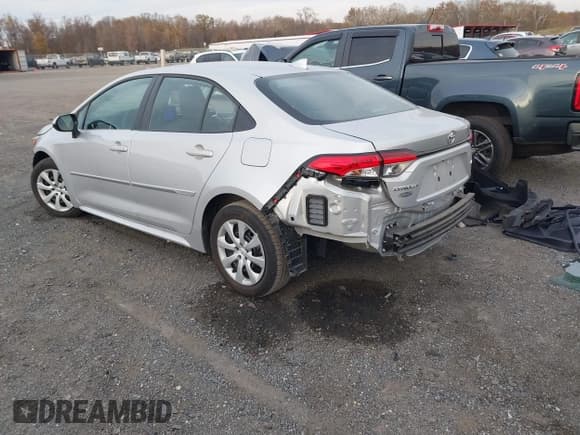 ✅ 2024 Toyota Corolla LE • VIN: 5YFB4MDE3RP188977 • Lot: 43659881. Listed on IAAI with 15,551 mi. Free auction sales archive from the USA and detailed vehicle history report at DreamBid. Image 3.