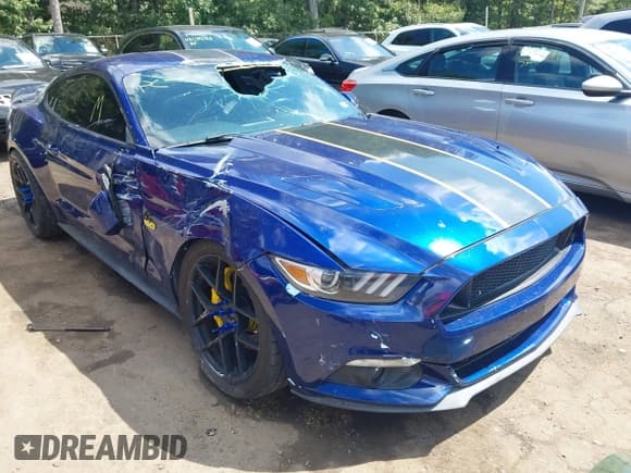 ✅ 2015 Ford Mustang GT • VIN: 1FA6P8CF3F5408014 • Lot: 43080574. Wystawiony na IAAI z przebiegiem 66 189 mil. Bezpłatny archiwum sprzedaży aukcyjnych z USA i szczegółowy raport historii pojazdu na DreamBid. Zdjęcie 6.