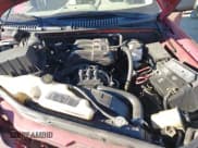 ✅ 2006 Ford Explorer XLS • VIN: 1FMEU72E56UA25727 • Lot: 40819312. Wystawiony na IAAI z przebiegiem 199 740 mil. Bezpłatny archiwum sprzedaży aukcyjnych z USA i szczegółowy raport historii pojazdu na DreamBid. Zdjęcie 10.