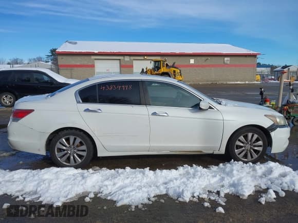 ✅ 2011 Honda Accord EX-L • VIN: 1HGCP3F84BA031578 • Лот: 43834998. Опубликован ранее на IAAI с пробегом 185 317 миль. Бесплатный доступ к архиву аукционных продаж из США и подробный отчёт об истории автомобиля на DreamBid. Изображение 13.