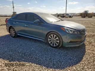 2017 Hyundai Sonata Sport with VIN 5NPE34AF0HH593221, listed as a Copart auction lot 86147735 with 114,154 mi miles and Salvage title. Bid and sale history available at DreamBid. Image 4.
