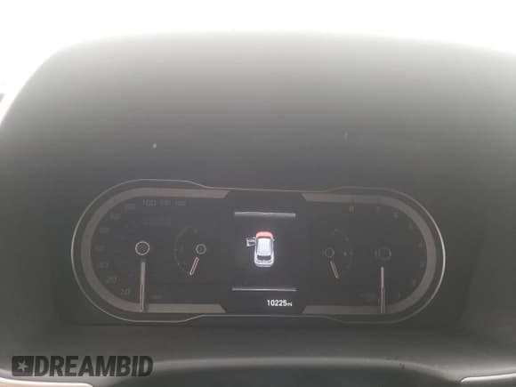 ✅ 2022 Hyundai Tucson SEL • VIN: 5NMJB3AE8NH132411 • Lot: 72452112. Wystawiony na Copart z przebiegiem 10 225 mil. Bezpłatny archiwum sprzedaży aukcyjnych z USA i szczegółowy raport historii pojazdu na DreamBid. Zdjęcie 9.