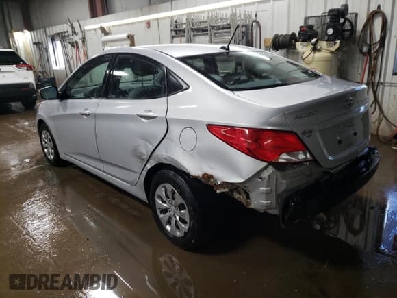 ✅ 2017 Hyundai Accent SE • VIN: KMHCT4AE3HU171721 • Лот: 40673944. Опубликован ранее на Copart с пробегом 97 465 миль. Бесплатный доступ к архиву аукционных продаж из США и подробный отчёт об истории автомобиля на DreamBid. Изображение 2.