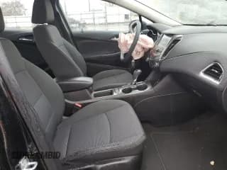 ✅ 2018 Chevrolet Cruze LT • VIN: 1G1BE5SM0J7109972 • Lot: 67357952. Listed on Copart with 62,245 mi. Free auction sales archive from the USA and detailed vehicle history report at DreamBid. Image 5.