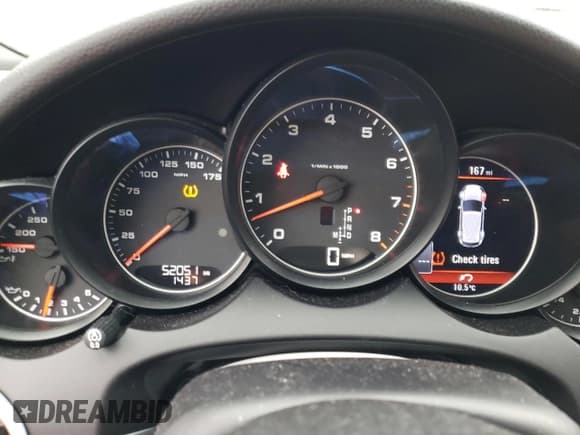 ✅ 2017 Porsche Cayenne • VIN: WP1AA2A22HKA89386 • Lot: 45602343. Listed on Copart with 52,051 mi. Free auction sales archive from the USA and detailed vehicle history report at DreamBid. Image 9.