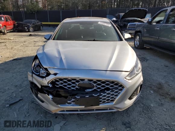 ✅ 2018 Hyundai Sonata Limited • VIN: 5NPE34AF1JH603728 • Lot: 45000703. Listed on Copart with 61,420 mi. Free auction sales archive from the USA and detailed vehicle history report at DreamBid. Image 5.