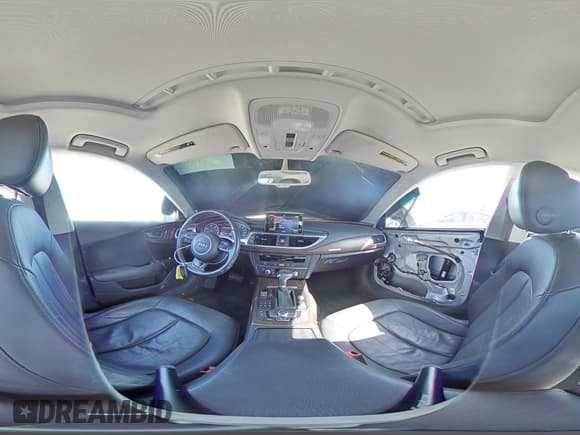 ✅ 2015 Audi A7 Premium Plus • VIN: WAUWMAFC4FN003319 • Lot: 49047495. Wystawiony na Copart z przebiegiem 78 948 mil. Bezpłatny archiwum sprzedaży aukcyjnych z USA i szczegółowy raport historii pojazdu na DreamBid. Zdjęcie 15.