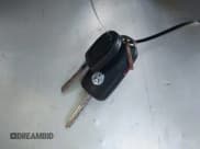 ✅ 2005 Volkswagen Beetle GLS • VIN: 3VWCM31Y55M364116 • Lot: 43312162. Wystawiony na IAAI z przebiegiem 93 386 mil. Bezpłatny archiwum sprzedaży aukcyjnych z USA i szczegółowy raport historii pojazdu na DreamBid. Zdjęcie 11.