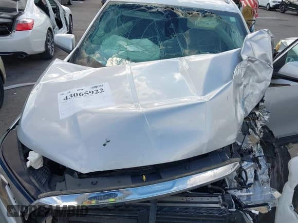 ✅ 2022 GMC Terrain SLT • VIN: 3GKALPEV8NL105666 • Лот: 43065922. Опубликован ранее на IAAI с пробегом Не указан. Бесплатный доступ к архиву аукционных продаж из США и подробный отчёт об истории автомобиля на DreamBid. Изображение 10.