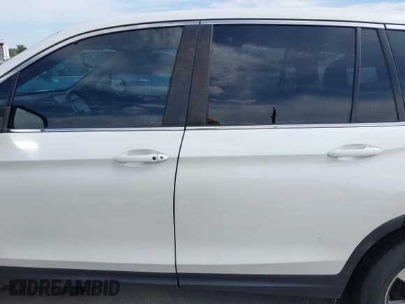 ✅ 2018 Honda Pilot EX-L • VIN: 5FNYF5H51JB000297 • Лот: 42807626. Опубликован ранее на IAAI с пробегом 103 380 миль. Бесплатный доступ к архиву аукционных продаж из США и подробный отчёт об истории автомобиля на DreamBid. Изображение 15.