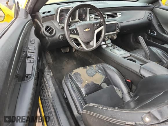 ✅ 2015 Chevrolet Camaro LT • VIN: 2G1FF3D3XF9292908 • Лот: 87061065. Опубликован ранее на Copart с пробегом 174 586 миль. Бесплатный доступ к архиву аукционных продаж из США и подробный отчёт об истории автомобиля на DreamBid. Изображение 8.