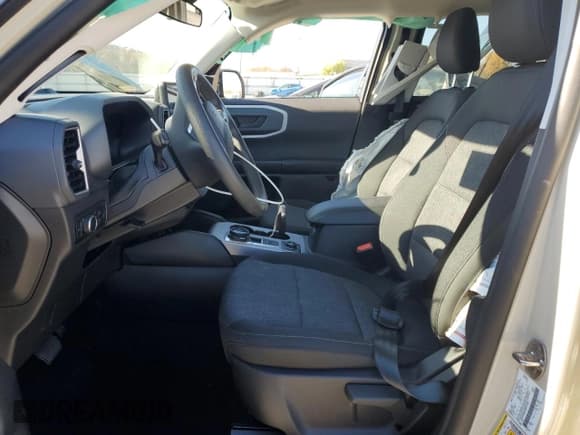 ✅ 2024 Ford Bronco Sport Big Bend • VIN: 3FMCR9B69RRF32297 • Лот: 91001135. Опубликован ранее на Copart с пробегом 7 969 миль. Бесплатный доступ к архиву аукционных продаж из США и подробный отчёт об истории автомобиля на DreamBid. Изображение 7.