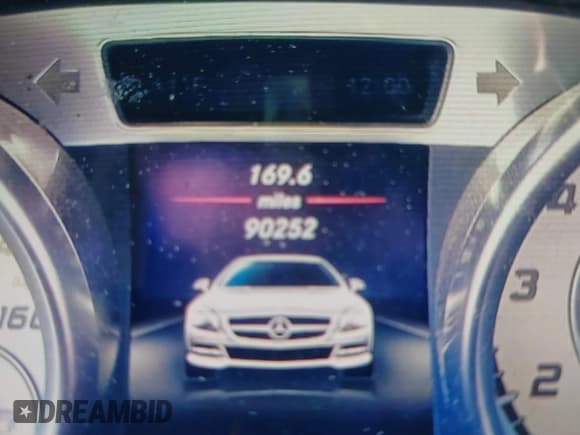 ✅ 2016 Mercedes-Benz SL 400 • VIN: WDDJK6FA1GF040652 • Lot: 41198105. Listed on IAAI with 90,252 mi. Free auction sales archive from the USA and detailed vehicle history report at DreamBid. Image 15.