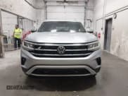 ✅ 2023 Volkswagen Atlas SE • VIN: 1V2KC2CA6PC210593 • Lot: 41957633. Listed on IAAI with 34,801 mi. Free auction sales archive from the USA and detailed vehicle history report at DreamBid. Image 13.