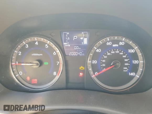 ✅ 2013 Hyundai Accent GLS • VIN: KMHCT4AE2DU328049 • Lot: 94794655. Listed on Copart with 200,040 mi. Free auction sales archive from the USA and detailed vehicle history report at DreamBid. Image 9.