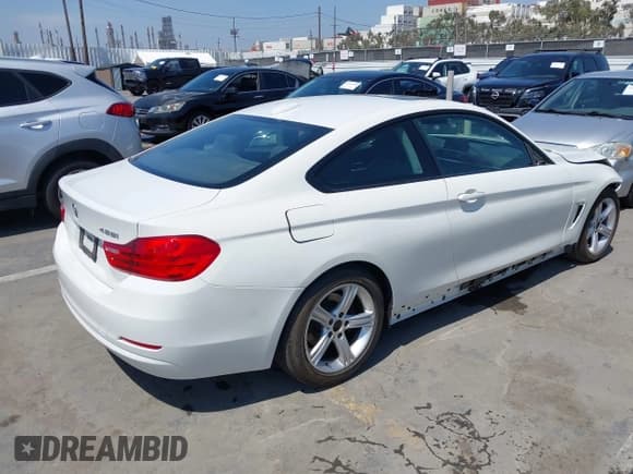 ✅ 2015 BMW 4 Series 428i • VIN: WBA3N7C55FK223840 • Lot: 42485552. Listed on IAAI with 87,588 mi. Free auction sales archive from the USA and detailed vehicle history report at DreamBid. Image 4.