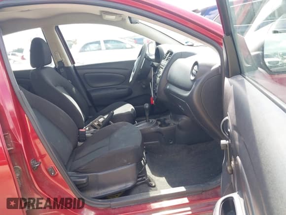 ✅ 2018 Nissan Versa SV • VIN: 3N1CN7AP5JL848658 • Лот: 42593125. Опубликован ранее на IAAI с пробегом 83 424 миль. Бесплатный доступ к архиву аукционных продаж из США и подробный отчёт об истории автомобиля на DreamBid. Изображение 5.