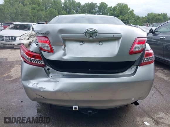 ✅ 2011 Toyota Camry LE • VIN: 4T4BF3EKXBR205342 • Lot: 42886049. Wystawiony na IAAI z przebiegiem 100 416 mil. Bezpłatny archiwum sprzedaży aukcyjnych z USA i szczegółowy raport historii pojazdu na DreamBid. Zdjęcie 16.