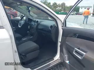 ✅ 2013 Chevrolet Captiva Sport LS • VIN: 3GNFL2EK6DS512195 • Lot: 42036605. Wystawiony na IAAI z przebiegiem 153 167 mil. Bezpłatny archiwum sprzedaży aukcyjnych z USA i szczegółowy raport historii pojazdu na DreamBid. Zdjęcie 5.