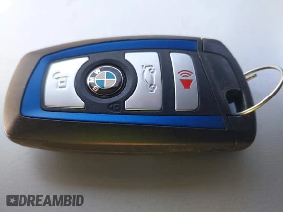 ✅ 2015 BMW 3 Series 335i • VIN: WBA3A9C55FKW74502 • Lot: 42261622. Listed on IAAI with 97,147 mi. Free auction sales archive from the USA and detailed vehicle history report at DreamBid. Image 11.