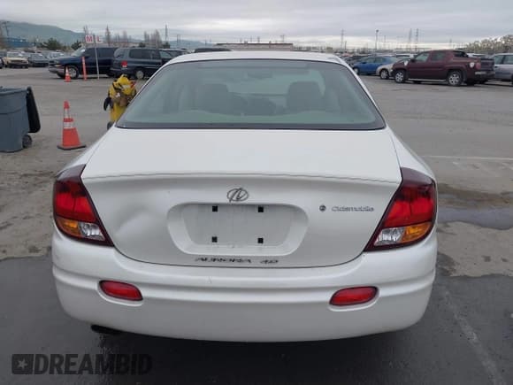 ✅ 2001 Oldsmobile Aurora • VIN: 1G3GS64C114109142 • Lot: 41974652. Wystawiony na IAAI z przebiegiem 81 395 mil. Bezpłatny archiwum sprzedaży aukcyjnych z USA i szczegółowy raport historii pojazdu na DreamBid. Zdjęcie 16.