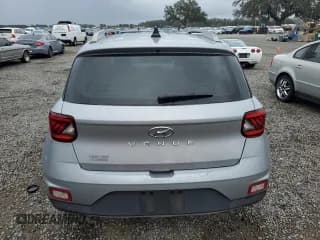 ✅ 2020 Hyundai Venue SEL • VIN: KMHRC8A31LU042594 • Lot: 81530084. Listed on Copart with 111,921 mi. Free auction sales archive from the USA and detailed vehicle history report at DreamBid. Image 6.