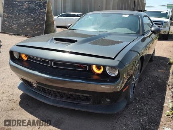 ✅ 2019 Dodge Challenger R/T • VIN: 2C3CDZBT8KH524707 • Лот: 59381215. Опубликован ранее на Copart с пробегом 20 771 миль. Бесплатный доступ к архиву аукционных продаж из США и подробный отчёт об истории автомобиля на DreamBid. Изображение 2.