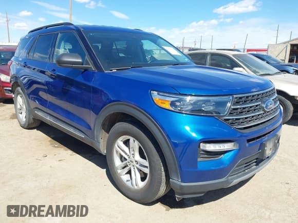 ✅ 2023 Ford Explorer XLT • VIN: 1FMSK7DH6PGA58283 • Lot: 43273519. Wystawiony na IAAI z przebiegiem 63 211 mil. Bezpłatny archiwum sprzedaży aukcyjnych z USA i szczegółowy raport historii pojazdu na DreamBid. Zdjęcie 1.