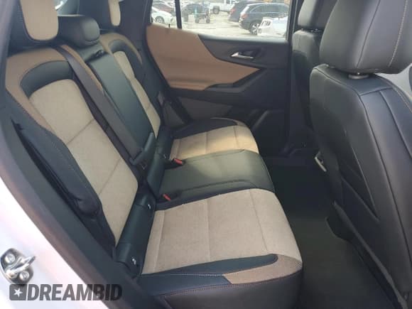 ✅ 2026 Chevrolet Equinox FWD ACTIV • VIN: 3GNAXKEG8TL166525 • Lot: 70513095. Wystawiony na Copart z przebiegiem 332 mil. Bezpłatny archiwum sprzedaży aukcyjnych z USA i szczegółowy raport historii pojazdu na DreamBid. Zdjęcie 11.