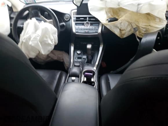 ✅ 2017 Lexus NX 200t • VIN: JTJBARBZ8H2114203 • Lot: 84314244. Wystawiony na Copart z przebiegiem Nie podano. Bezpłatny archiwum sprzedaży aukcyjnych z USA i szczegółowy raport historii pojazdu na DreamBid. Zdjęcie 8.