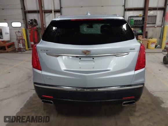 ✅ 2017 Cadillac XT5 Premium Luxury AWD • VIN: 1GYKNERS4HZ306955 • Lot: 41932934. Listed on IAAI with 150,050 mi. Free auction sales archive from the USA and detailed vehicle history report at DreamBid. Image 16.