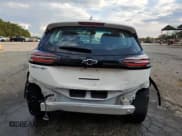 ✅ 2023 Chevrolet Bolt EV 1LT • VIN: 1G1FW6S0XP4104144 • Lot: 74112914. Wystawiony na Copart z przebiegiem 29 449 mil. Bezpłatny archiwum sprzedaży aukcyjnych z USA i szczegółowy raport historii pojazdu na DreamBid. Zdjęcie 6.