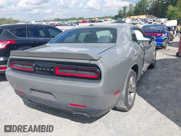 2019 Dodge Challenger SXT с VIN 2C3CDZAG6KH674030, выставлен на аукционе IAAI как лот 43312911 с пробегом 105 000 миль миль и . История ставок и продаж доступна на DreamBid. Изображение 4.