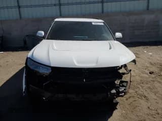 ✅ 2024 VinFast VF 9 • VIN: RLLV2CJA8RH001233 • Lot: 46691015. Wystawiony na Copart z przebiegiem Nie podano. Bezpłatny archiwum sprzedaży aukcyjnych z USA i szczegółowy raport historii pojazdu na DreamBid. Zdjęcie 5.