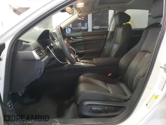 ✅ 2018 Honda Accord EX • VIN: 1HGCV1F45JA118296 • Lot: 85761415. Wystawiony na Copart z przebiegiem 109 273 mil. Bezpłatny archiwum sprzedaży aukcyjnych z USA i szczegółowy raport historii pojazdu na DreamBid. Zdjęcie 7.