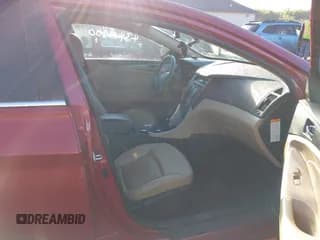 ✅ 2012 Hyundai Sonata Hybrid • VIN: KMHEC4A4XCA040960 • Lot: 43406600. Listed on IAAI with 144,747 mi. Free auction sales archive from the USA and detailed vehicle history report at DreamBid. Image 5.