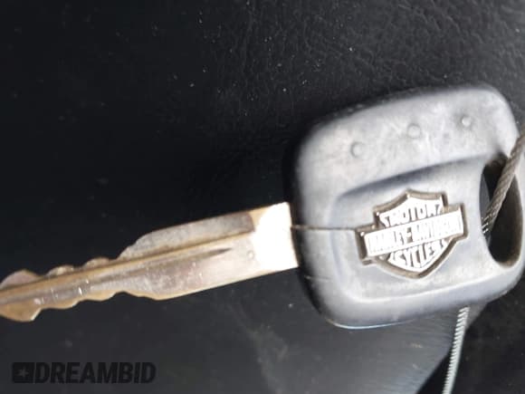 ✅ 2004 Ford F-250 XL • VIN: 1FTNW21PX4EB74954 • Lot: 43742689. Wystawiony na IAAI z przebiegiem Nie podano. Bezpłatny archiwum sprzedaży aukcyjnych z USA i szczegółowy raport historii pojazdu na DreamBid. Zdjęcie 11.