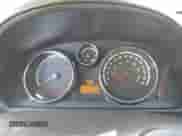 2008 Saturn VUE XR z VIN 3GSDL73768S557031, wystawiony jako IAAI lot #41486096 z przebiegiem 166 198 mil mil oraz . Historia ofert i sprzedaży dostępna na DreamBid. Obrazek 7.